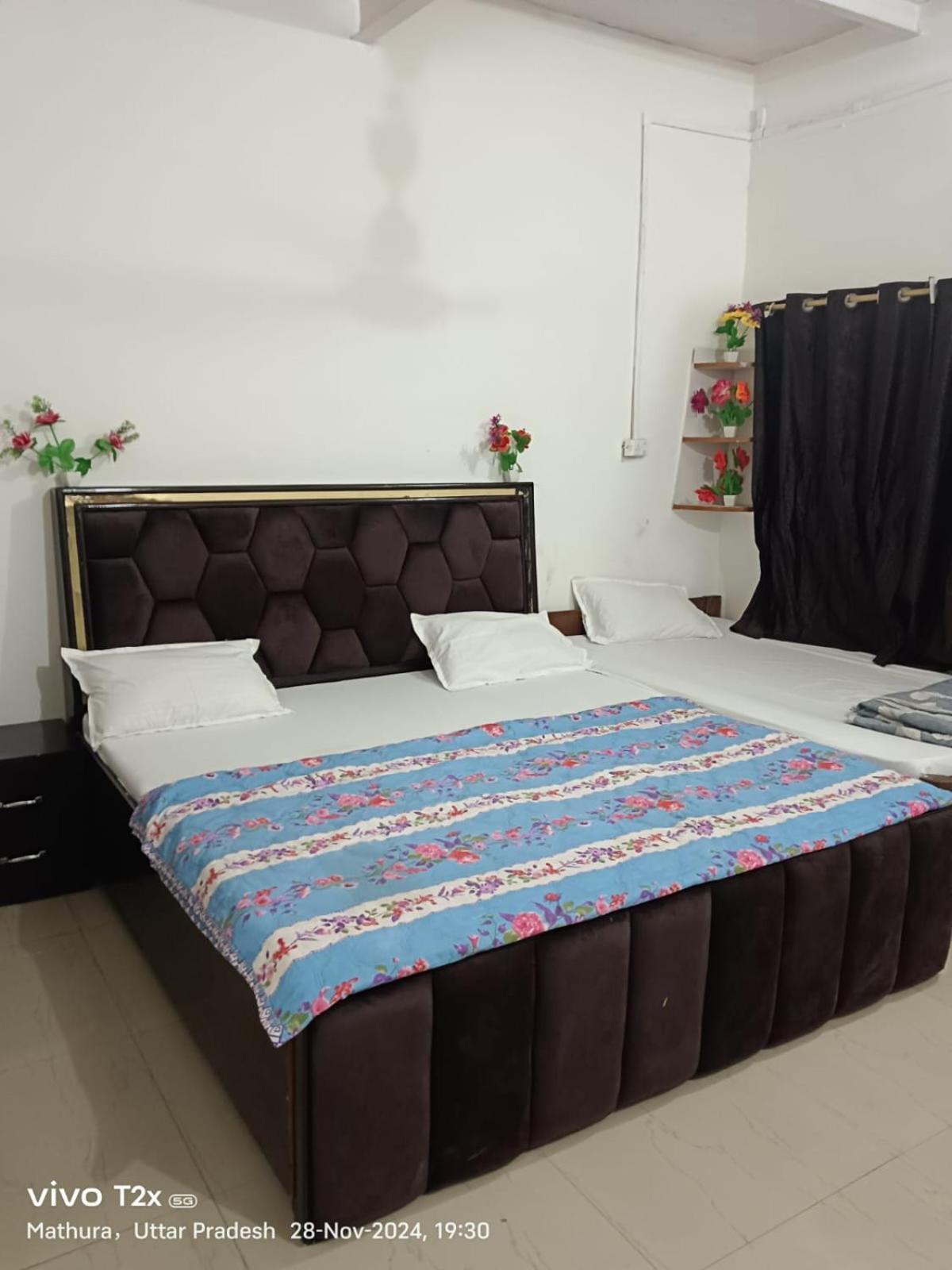 Hari Krishnam Residency Mathura Exterior foto